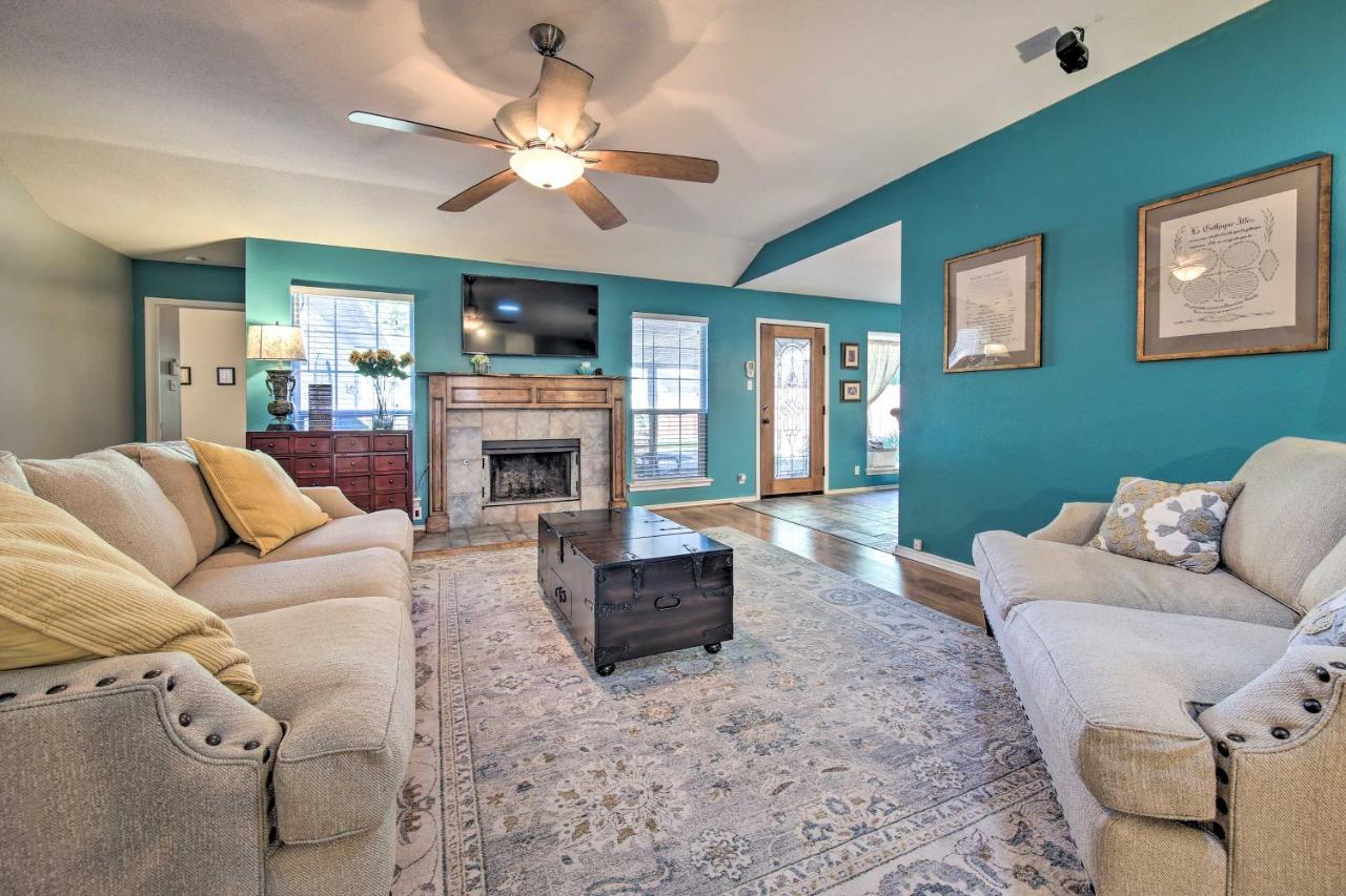 Villa Peaceful San Antonio Oasis With Private Pool And Grill Exterior foto